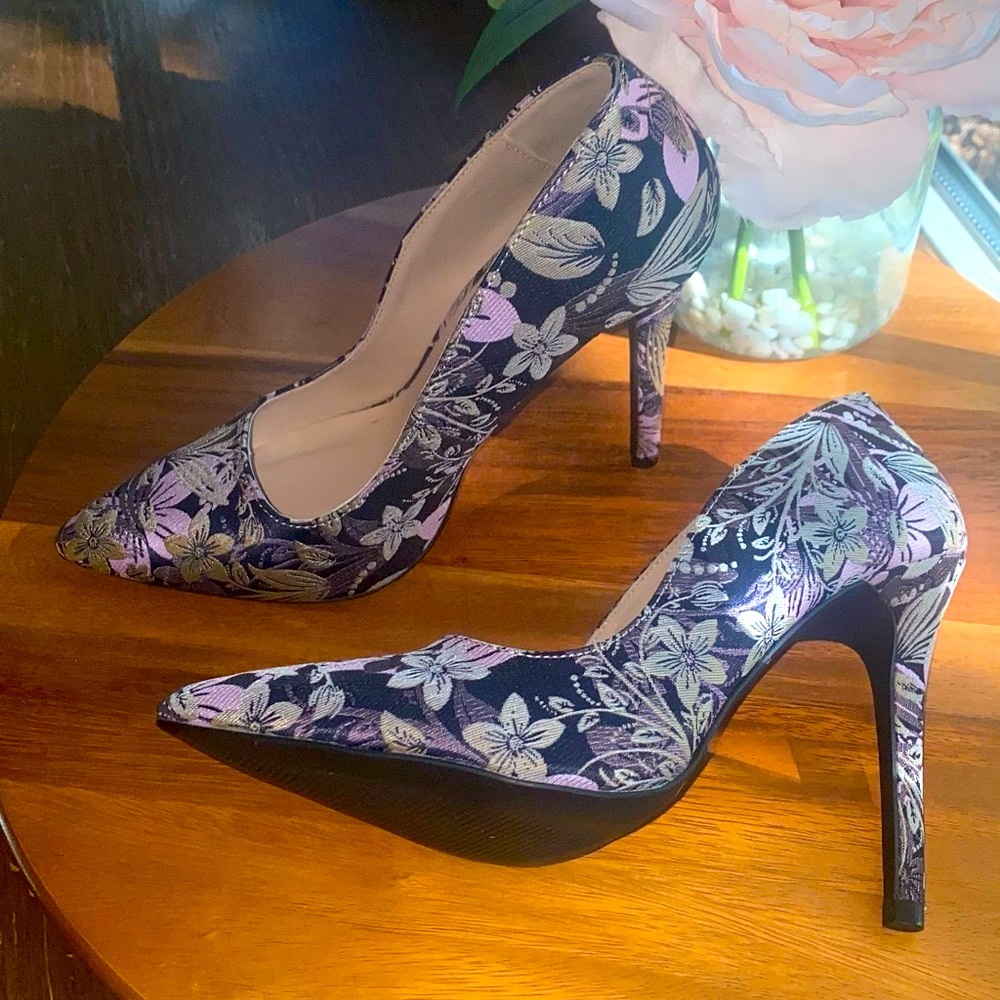 Qupid Heels